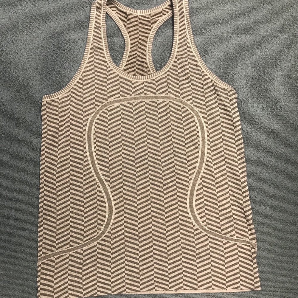 Lululemon swiftly tank